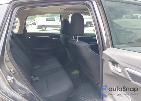 2015 Honda Fit Ex z USA, uszkodzony, nr VIN 3HGGK5G88FM723006